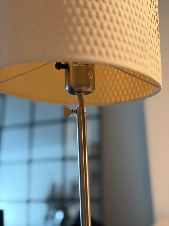 IKEA lamp in Indoor Lighting & Fans in Markham / York Region - Image 3