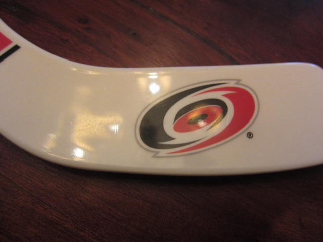 Molson Canadian CAROLINA HURRICANES BOTTLE OPENER MINI STICK in Arts & Collectibles in London - Image 2