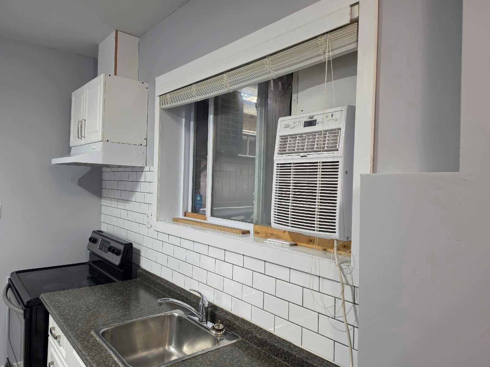 Basement Apartment for Rent in Saint Lambert — photo 3