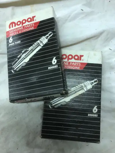 12 new plugs. Estate clear out find. Shipping anywhere in Canada for cost. Etransfer. Canada Post wi...