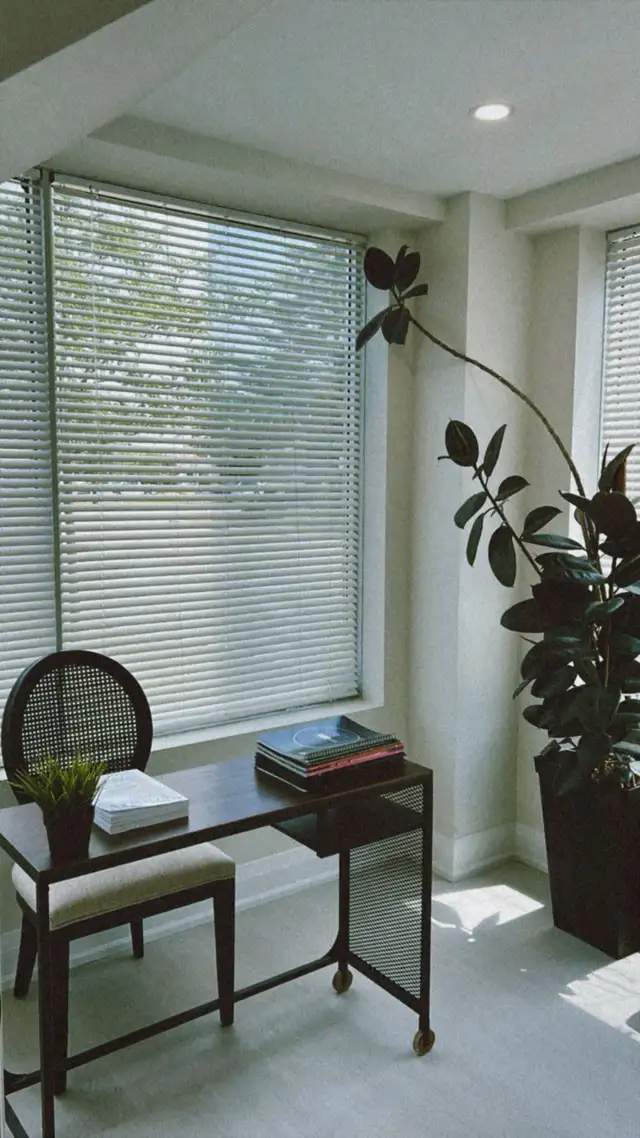 Rooms for Rent in Wellness Centre in Vaughan in Commercial & Office Space for Rent in Markham / York Region - Image 6