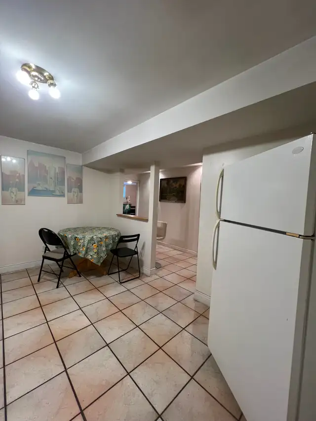 Yonge /Steeles 1 bedroom /3 bedrooms, for rent in Room Rentals & Roommates in Markham / York Region - Image 9