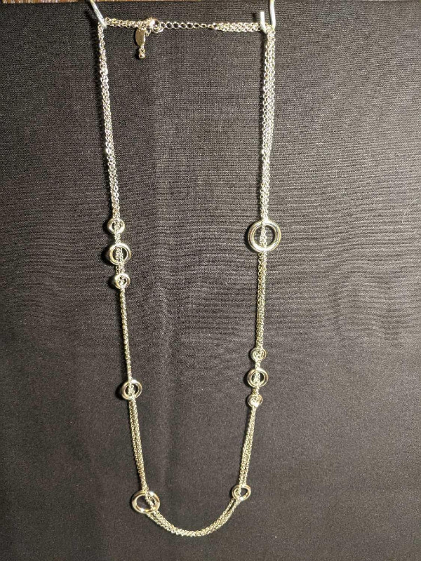 SILVER NECKLACE ( C ) in Jewellery & Watches in Regina - Image 3
