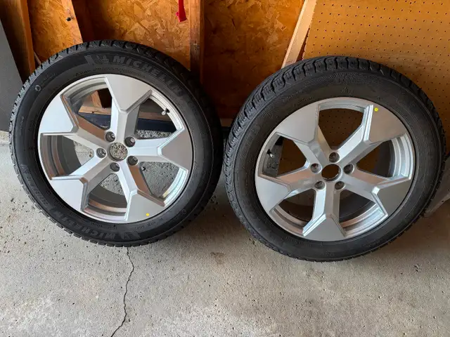 Volvo EX30 Winter Tire Package (Michelin X-ICE Snow 225/55R18) in Tires & Rims in Oakville / Halton Region - Image 4