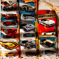 Hot Wheels/Matchbox - Dodge Vipers and Chevy Corvettes