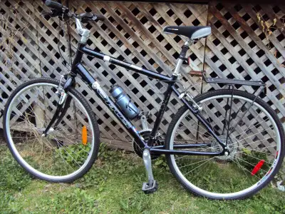 Vélo neuf Opus Mondano pour homme  PRIX RÉDUIT, View more
