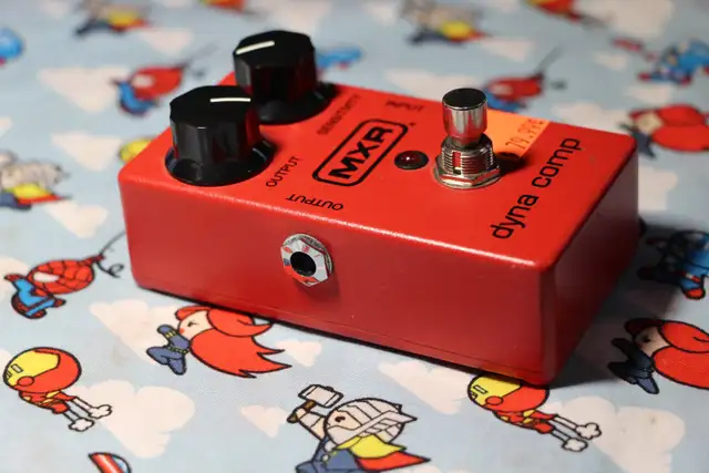 MXR Innovations Dyna Comp Effects Pedal (#2641) in Amps & Pedals in City of Halifax - Image 4