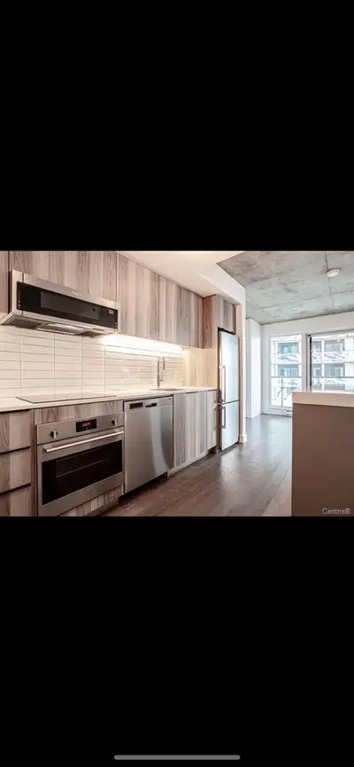 Beautiful Studio apartment available in the center of Griffin Town for July 1, 2025 Close to public...