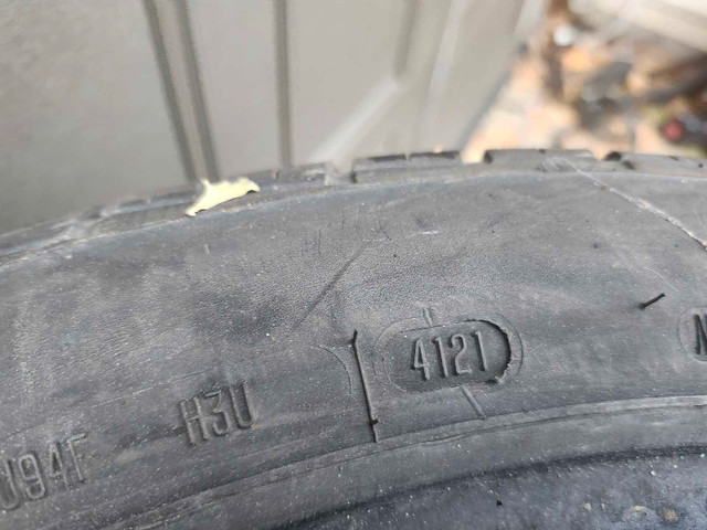 225/45/18 all season tires in Tires & Rims in Kitchener / Waterloo - Image 4
