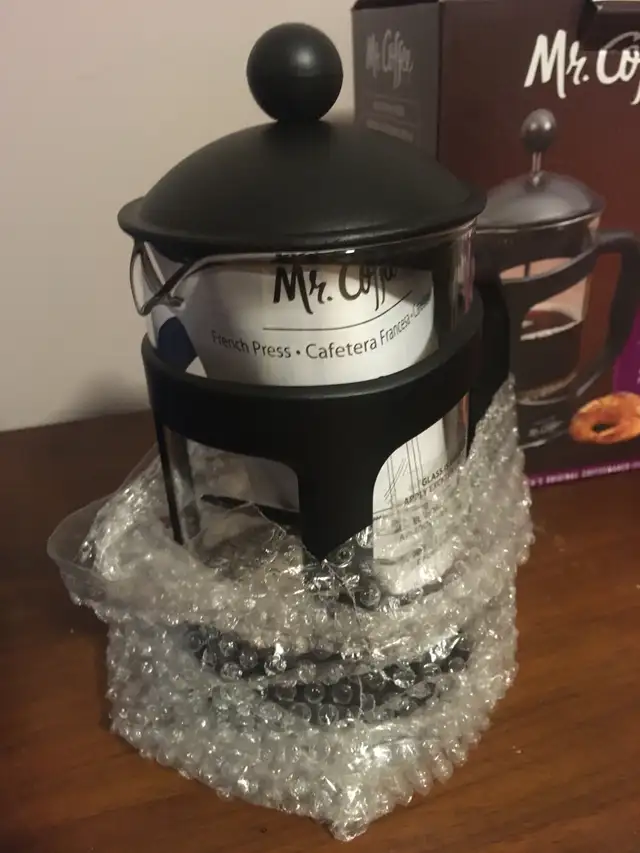 MR. COFFEE - NWT - COFFEE PRESS / FRENCH PRESS in Coffee Makers in Belleville - Image 5