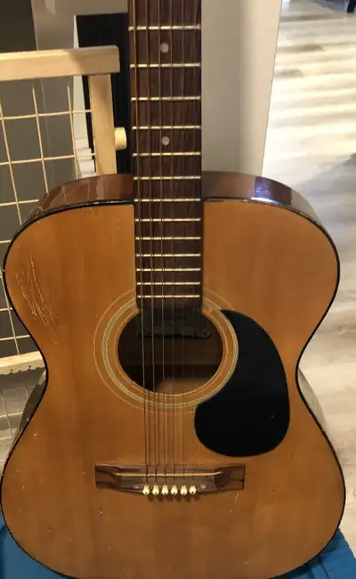 MARQUIS ACCOUSTIC GUITAR WITH HARD CASE $200 OBO, View more