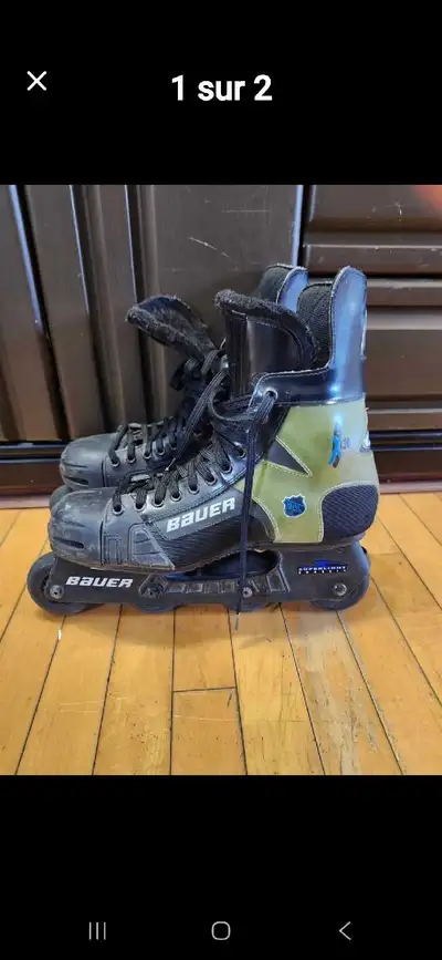 Voici une paire de patins à roues alignées Bauer, parfaits pour le patinage de loisir ou l'entraînem...
