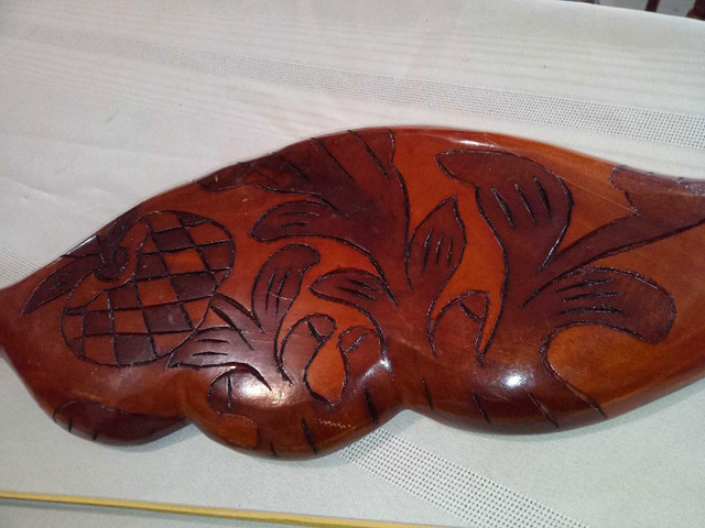 Wooden Platter Etched in 3 sections 18 in Long in Arts & Collectibles in Yarmouth - Image 4