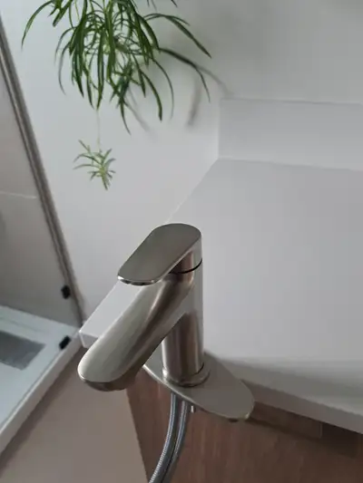 Robinet de lavabo monotrou, View more