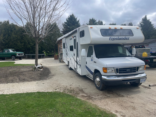 2008 ford freelander motorhome in RVs & Motorhomes in Barrie - Image 2