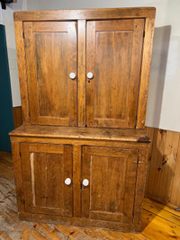 Antique armoire/hutch