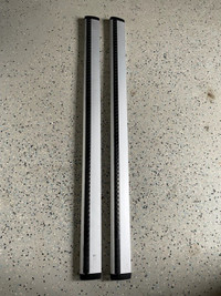 Thule Aeroblade 47" Cross Bars For Sale