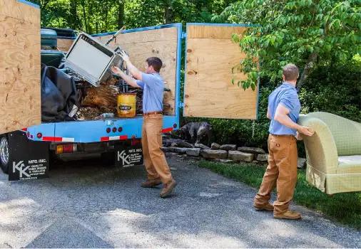 $15 BEST PRICED JUNK REMOVAL 403-903-964763347531333123121