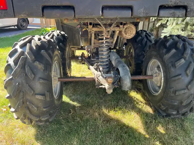 2006 Polaris Sportsman 6x6 500cc in ATVs in Mississauga / Peel Region - Image 8