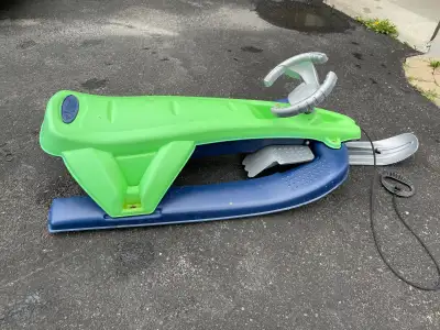 Luge avec volant , View more