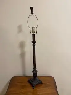 Brass Metal Table Lamp in Indoor Lighting & Fans in Ottawa - Image 3