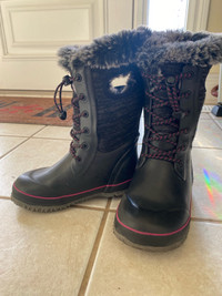 Bogs boots Size 2