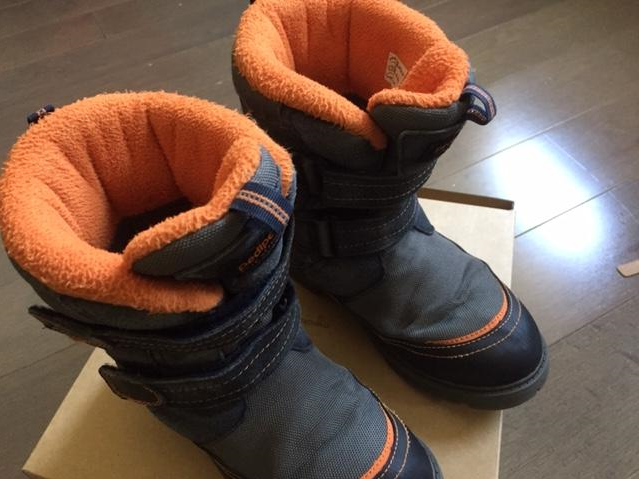 Pediped Flex Boys Size 33 /1.5-2 Boots Grey Suede Waterproof in Kids & Youth in Markham / York Region - Image 7