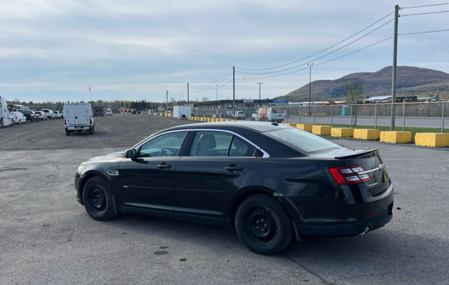 2013 Ford Taurus dans Autos et camions  à Longueuil/Rive Sud - Image 2