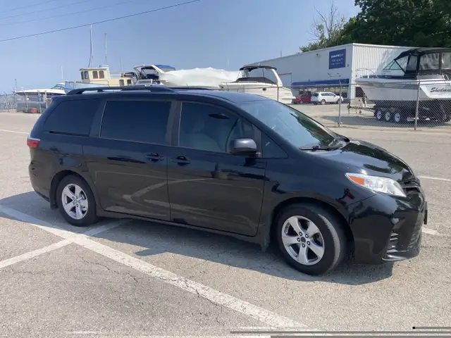 RIDE NIAGARA ( 7 SEATS  )64739293643522121