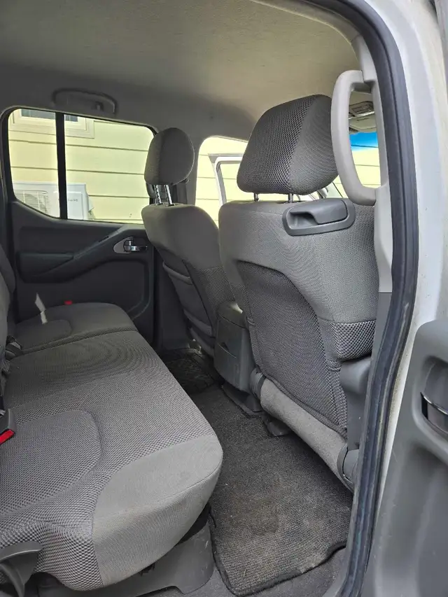 Nissan Frontier 2008513987997630484483