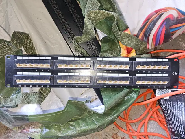 Belden, AMP Copper Patch Panels in Cables & Connectors in Markham / York Region - Image 4