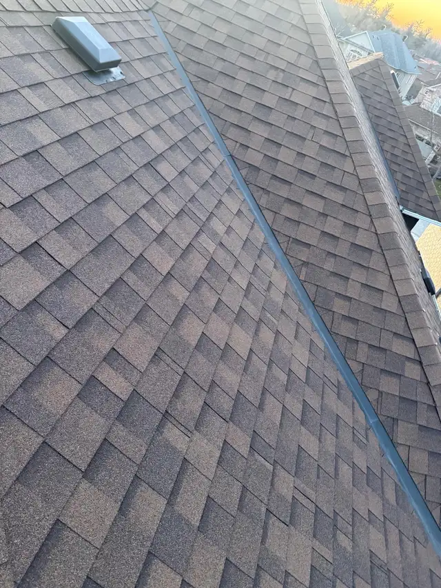All Points Roofing - Roof Repairs & New Roof Installation in Roofing in Mississauga / Peel Region - Image 5