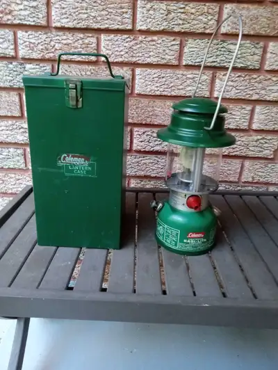 From the '70s era, original metal storage case also included. Excellent condition, still works well.