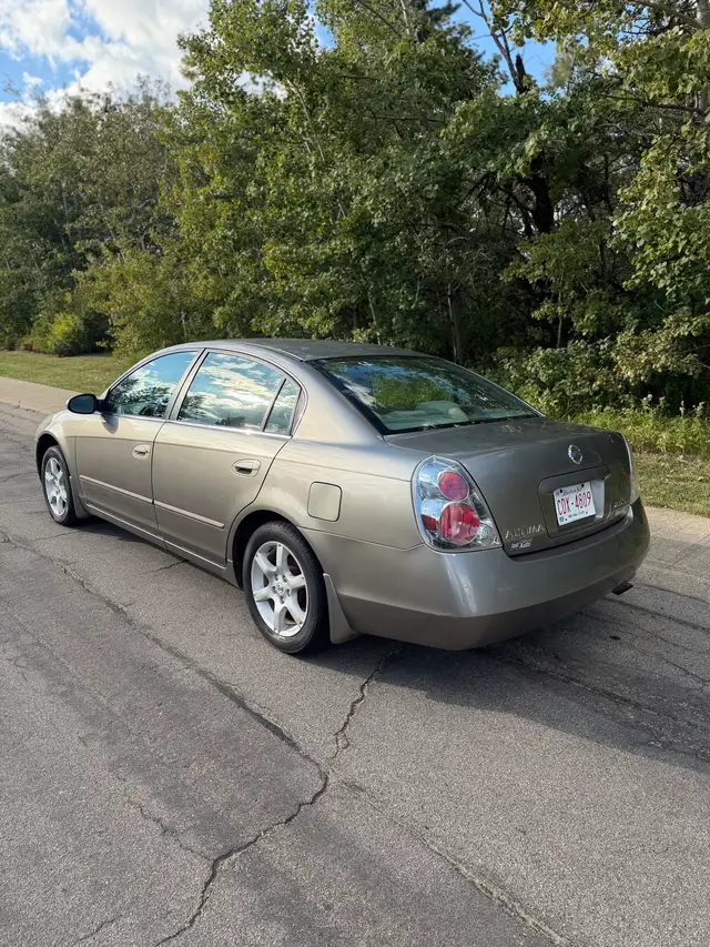 2005 Nissan Altima 2.5 S Extra568795642284615685