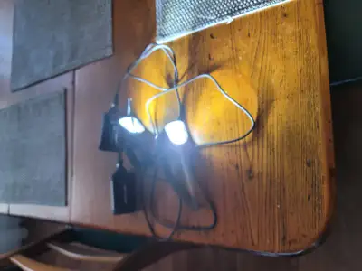 2 x Lumiere Velo Light & Motion Seca 2000 lumiere et batterie, View more