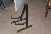STEEL CELLO STAND