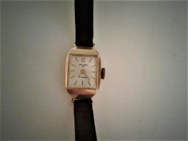 14K SOLID GOLD ANKER Lady's watch vintage 1960s in Jewellery & Watches in City of Toronto