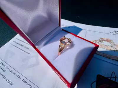 #863 - 10kt Rose Gold, Morganite & Diamond Ring Size 7, View more
