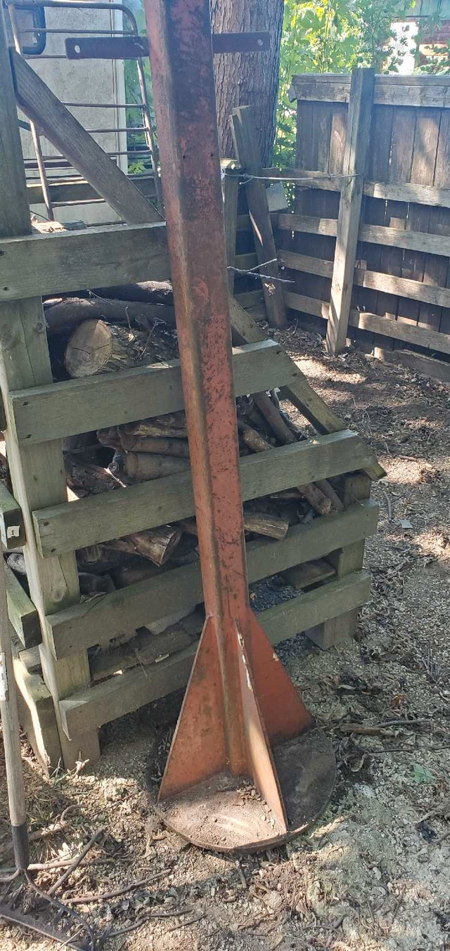 3 in. steel post in Outdoor Tools & Storage in Windsor Region
