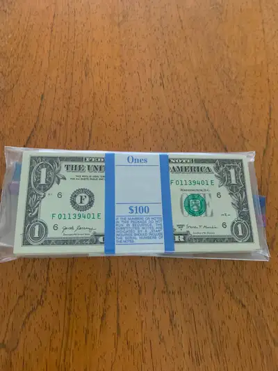 Bundle of US 1$ bills, View more