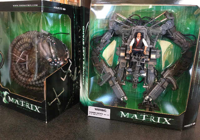 McFarlane Matrix MiFune and Sentinel in Arts & Collectibles in Norfolk County