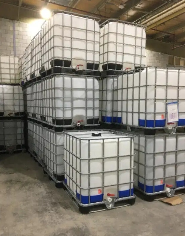 1000 LITER IBC TOTES PERFECT WATER TANKS ALL LABELS ON 2 TYPES Other