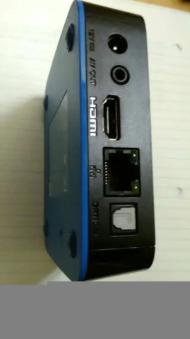 WD TV play box -c2h -good cond. in Video & TV Accessories in City of Toronto - Image 3