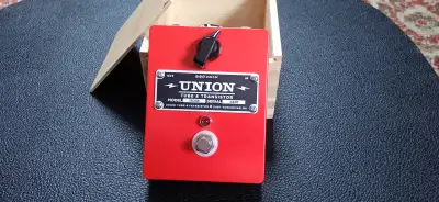 Union Tube & Transistor More Preamp Boost, View more