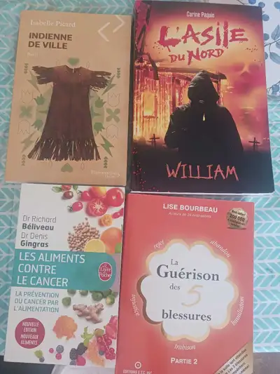  livres   5$ chaque, View more