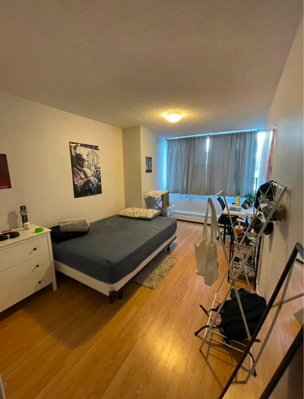 subletting a room in a 2 bedroom apartment (may 1st to august 31 in Room Rentals & Roommates in City of Halifax