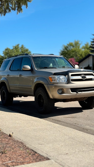 2005 Toyota Sequoia Limited