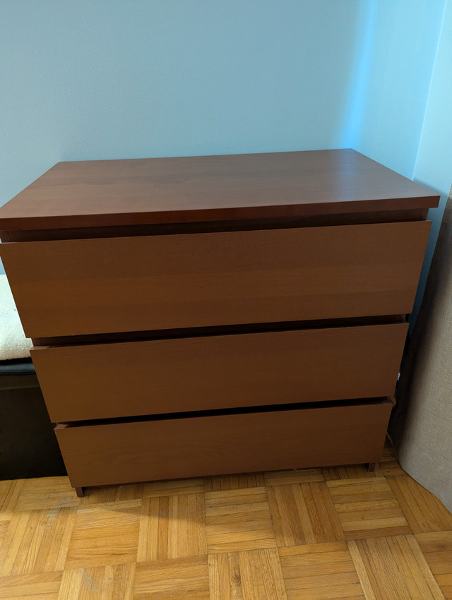 Bedroom set in Beds & Mattresses in Mississauga / Peel Region - Image 2