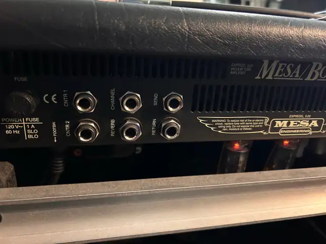 Mesa Express 5:25 Professional Guitar Amp in Amps & Pedals in City of Toronto - Image 5