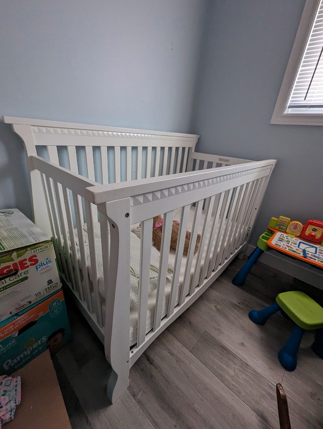 3 in 1 toys r us crib in Cribs in Guelph